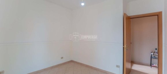 Apartamento de 3 divisões em Magenta, Italy N.º 7305 34