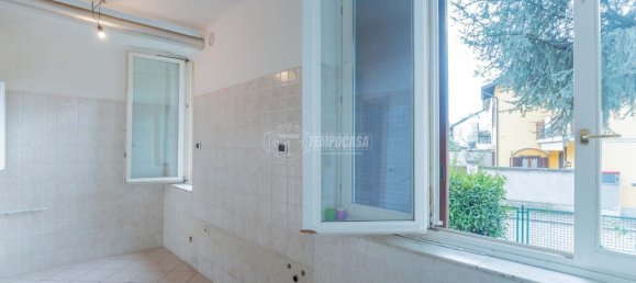 Apartamento de 3 divisões em Magenta, Italy N.º 7305 2