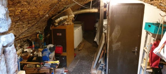 Casa de 5 dormitorios en Le Blanc, France No. 101825 11