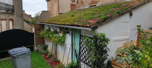 Casa de 5 dormitorios en Le Blanc, France No. 101825 10
