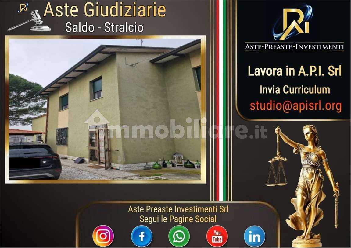 3 bedrooms House in Ravenna, Italy No. 297957