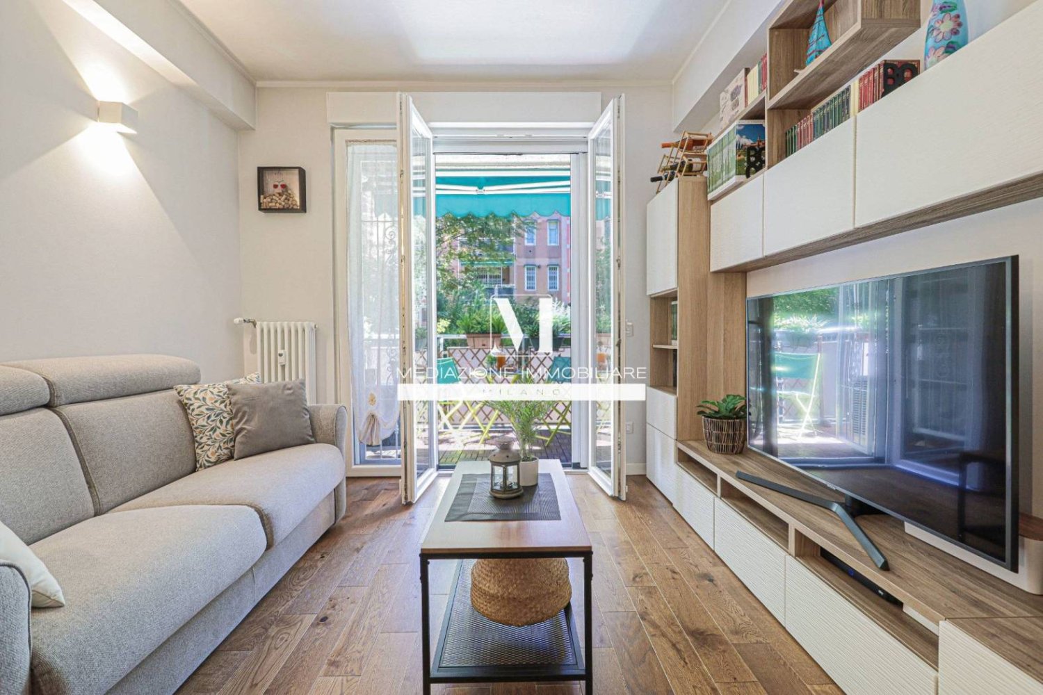 1 bedroom Apartment in Milan, Italy No. 310697