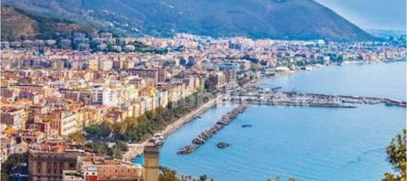 Apartamento de 2 dormitorios en Olevano sul Tusciano, Italy No. 225301 19