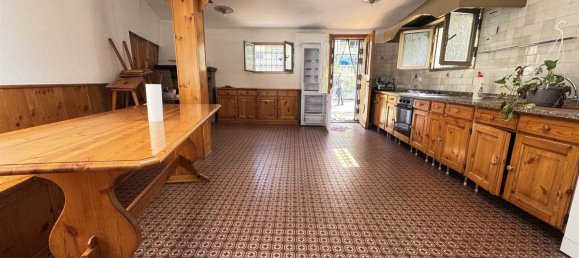 2 bedrooms Apartment in Milan, Italy No. 243106 4