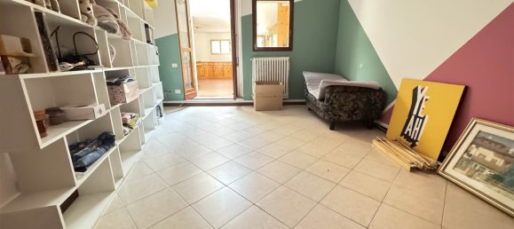 2 bedrooms Apartment in Milan, Italy No. 243106 13