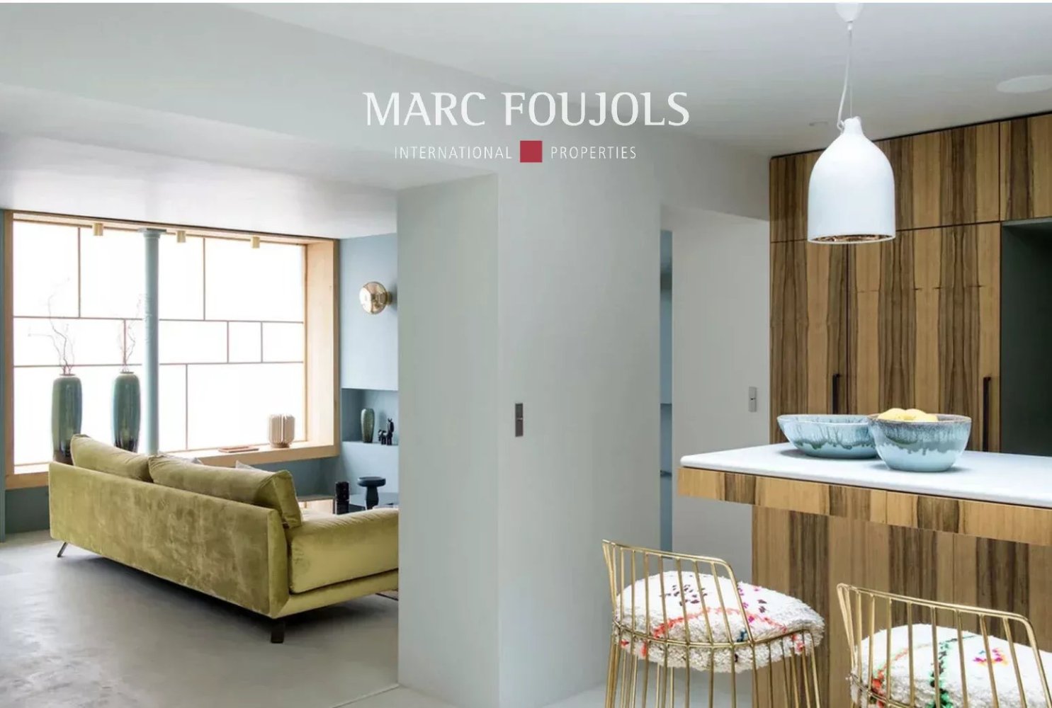 3 bedrooms House in Paris, France No. 146388