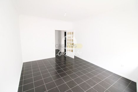 3 chambres Appartement à Povoa de Varzim, Portugal No. 51301