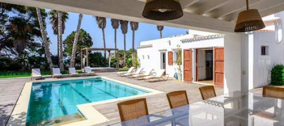 Villa de 6 dormitorios en Santa Eulalia Del Rio, Spain No. 139176 8