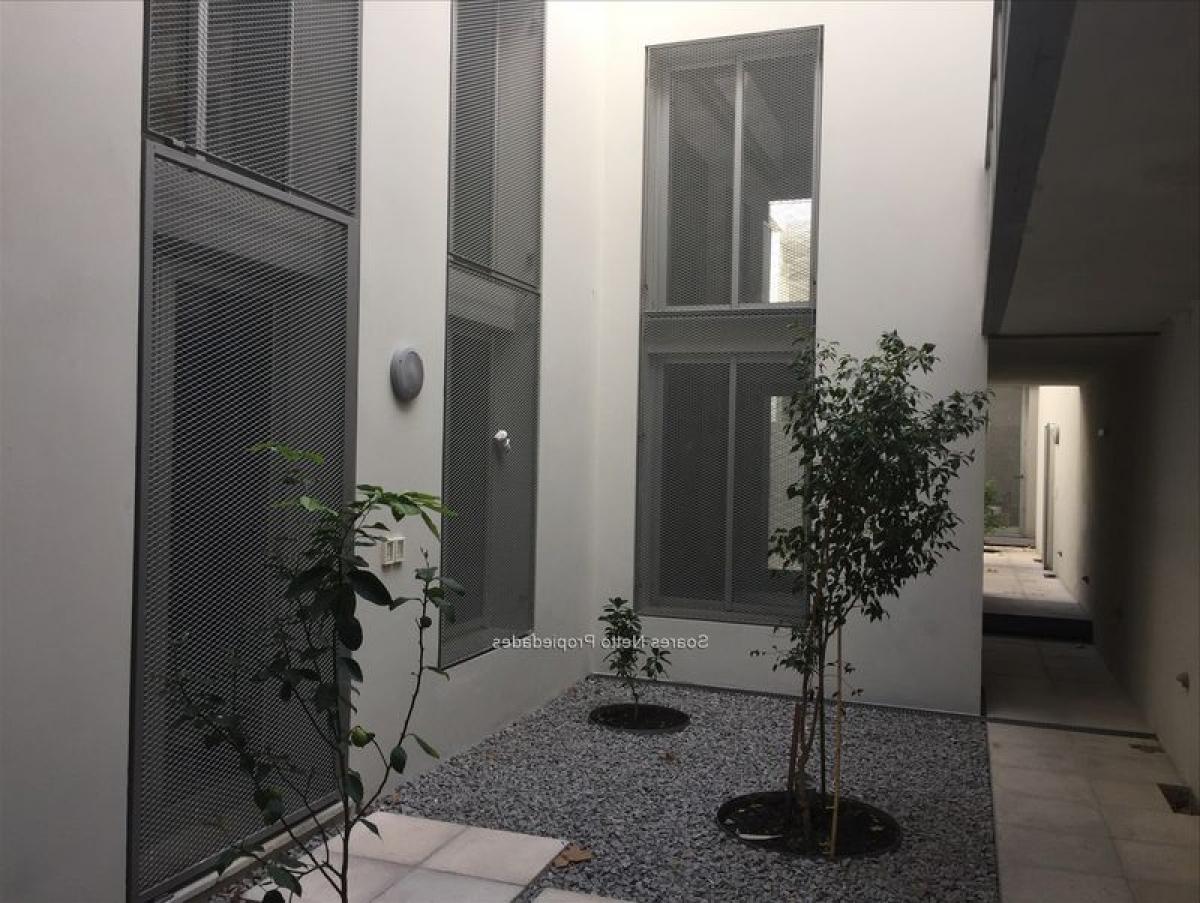 2 bedrooms Apartment in Montevideo, Uruguay No. 9099