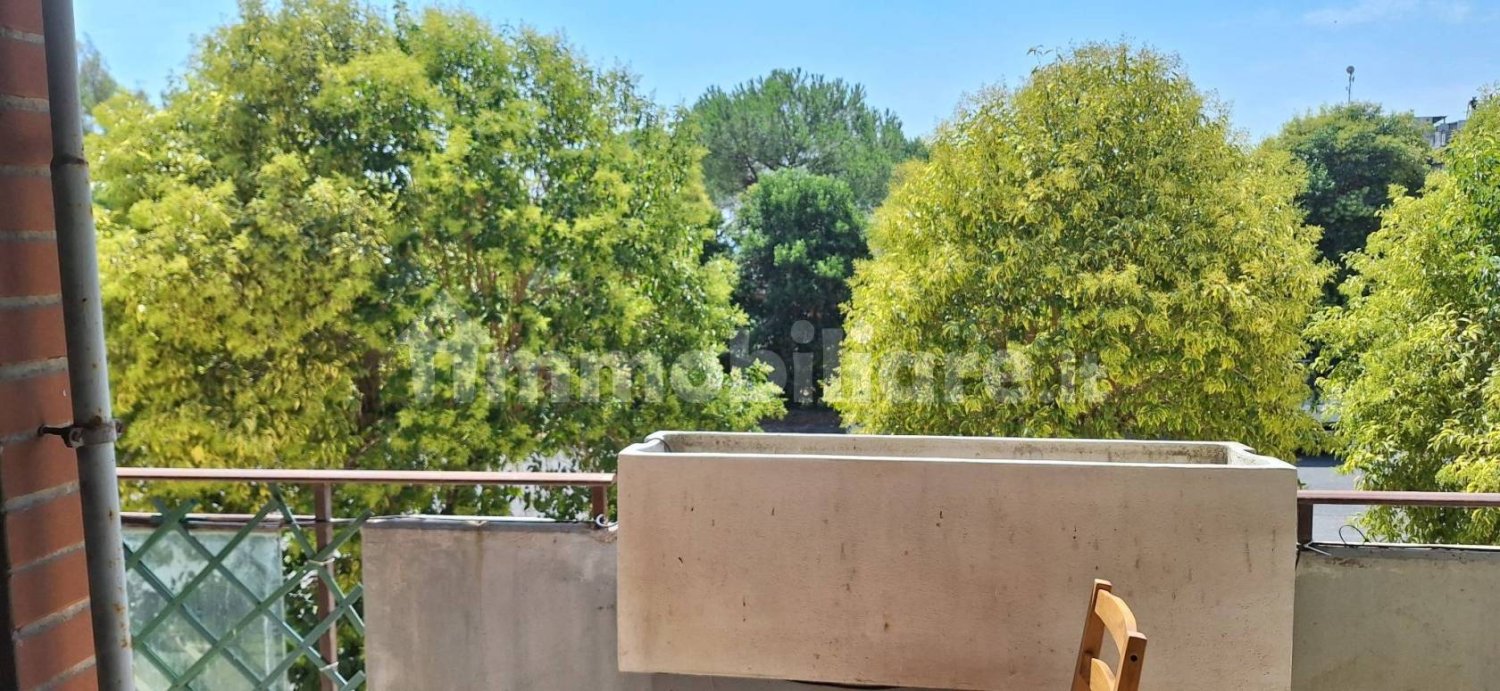 2 bedrooms Apartment in Rome, Italy No. 375454