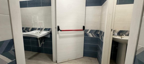 Edifício em Salerno, Italy 915 m² N.º 89643 18