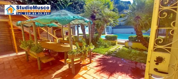 3 bedrooms Villa in Pozzuoli, Italy No. 268490 4