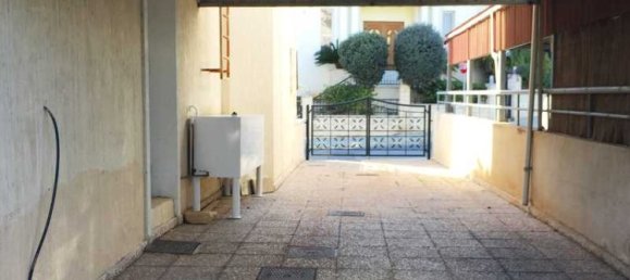 Коммерческая недвижимость с 4 спальнями в Агиос Афанасиос, Кипр № 80594 3