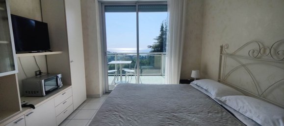 Apartamento de 2 habitaciónes en Sanremo, Italy No. 237563 24