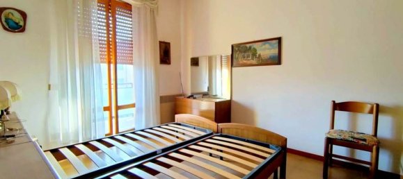 4 rooms Apartment in Orvieto, Italy No. 47372 12