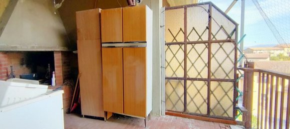 4 rooms Apartment in Orvieto, Italy No. 47372 9