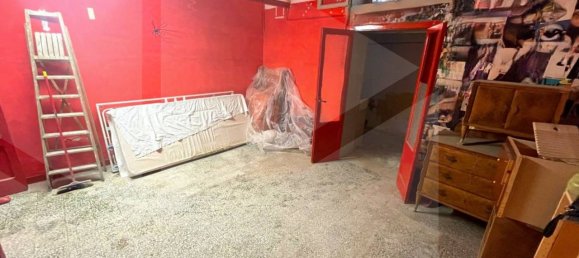 Квартира с 2 комнатами в Барлетта, Италия № 28927 2