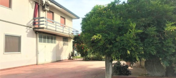 Casa de 7 habitaciónes en Monteforte d'Alpone, Italy No. 214121 3