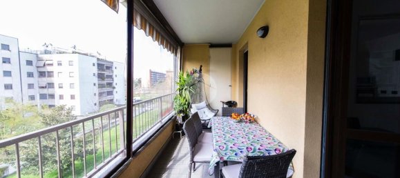 3 rooms Apartment in Rozzano, Italy No. 4968 17