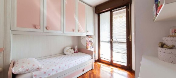 3 rooms Apartment in Rozzano, Italy No. 4968 41