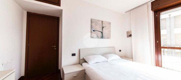 3 rooms Apartment in Rozzano, Italy No. 4968 37