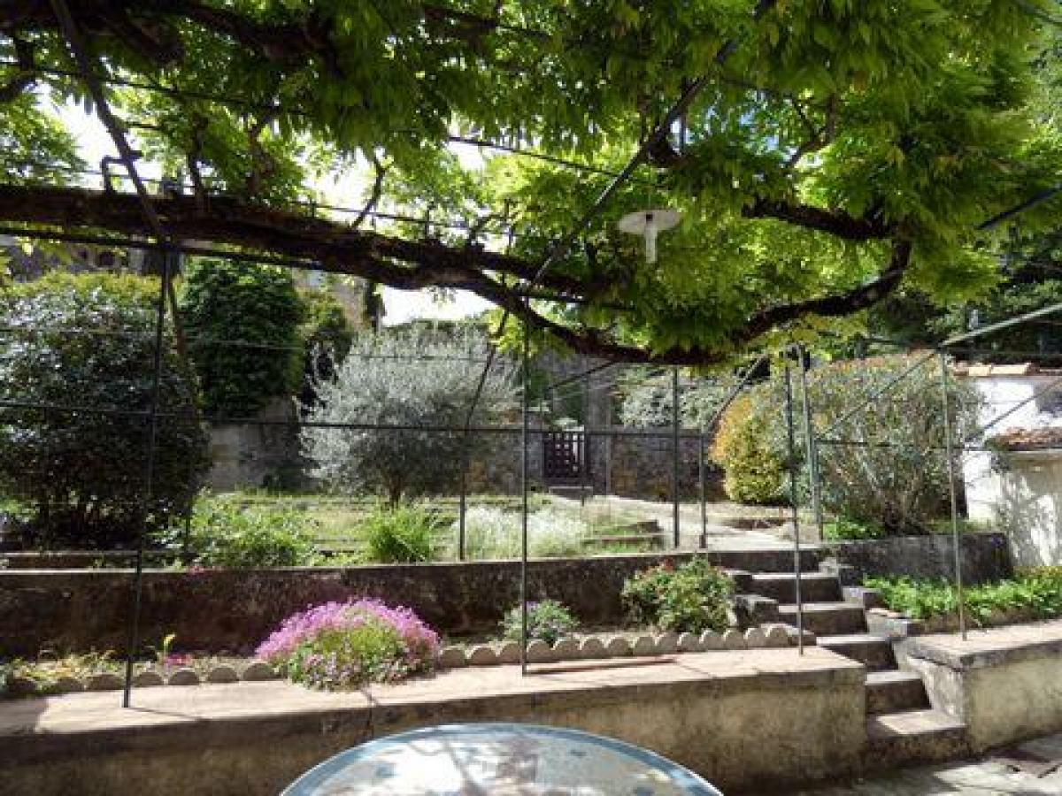 4 bedrooms House in Apt, France No. 4973