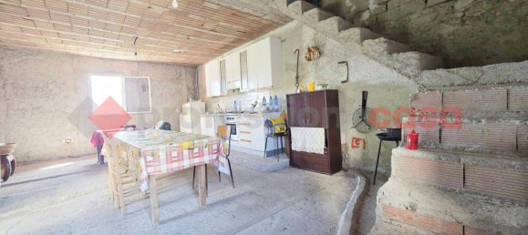 Дом с 2 спальнями в Читтадукале, Италия № 341549 2