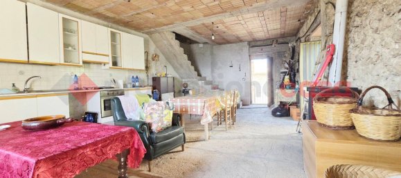 Дом с 2 спальнями в Читтадукале, Италия № 341549 4