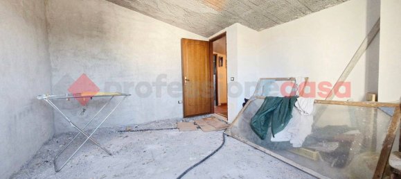 Дом с 2 спальнями в Читтадукале, Италия № 341549 22