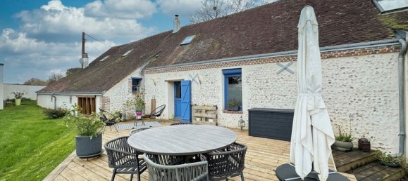 4 Schlafzimmer Schlösser in Montlandon, France, Nr. 217488 13