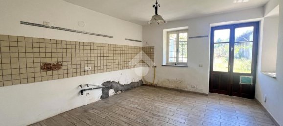 Casa de 4 dormitorios en Carisio, Italy No. 50755 4