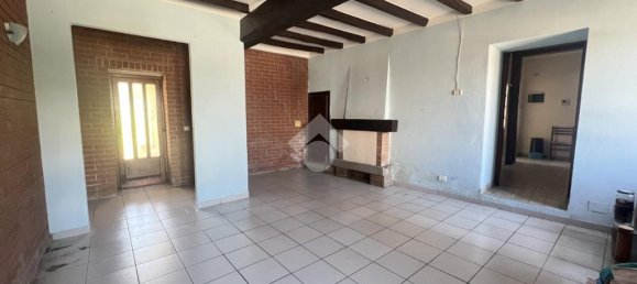 Casa de 4 dormitorios en Carisio, Italy No. 50755 3