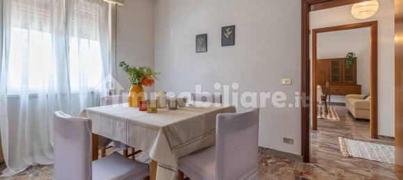 Villa de 6 dormitorios en Montecalvo in Foglia, Italy No. 321316 16