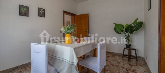 Villa de 6 dormitorios en Montecalvo in Foglia, Italy No. 321316 17