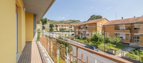 Villa de 6 dormitorios en Montecalvo in Foglia, Italy No. 321316 35