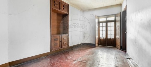 9 bedrooms Building in Guimaraes, Portugal No. 36724 18