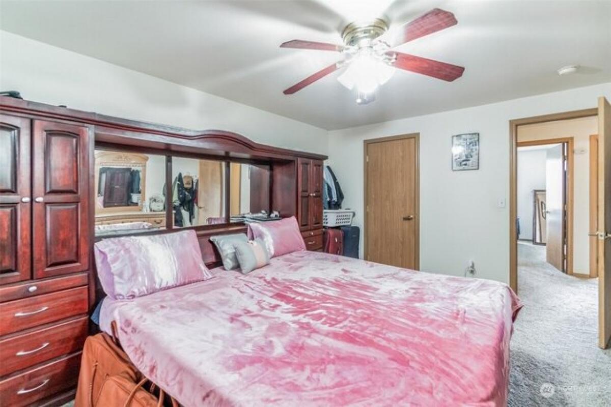 Casa T5 em Puyallup, USA N.º 383347