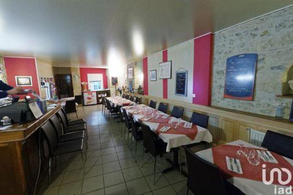 90m² Factory in Laon, France No. 17651