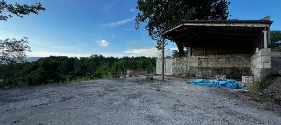 3-Zimmer Haus in Pratola Serra, Italy, Nr. 266510 22