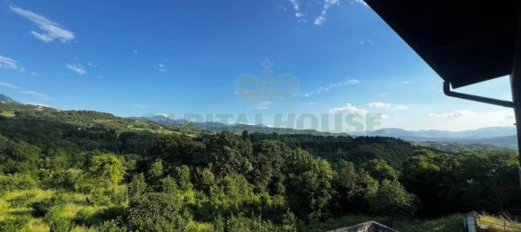 3-Zimmer Haus in Pratola Serra, Italy, Nr. 266510 27