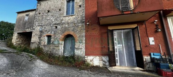 3-Zimmer Haus in Pratola Serra, Italy, Nr. 266510 3
