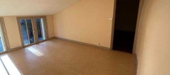 2 chambres Maison à L'Île-Bouchard, France No. 75536 6