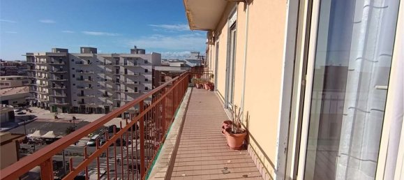 Квартира с 6 комнатами в Сиракузы, Италия № 242699 2