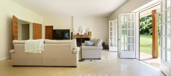 5 chambres Maison à Garches, France No. 180419 9