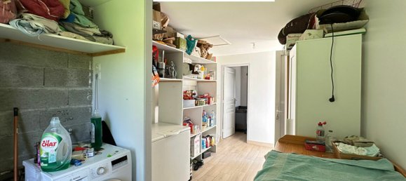 2 bedrooms House in Neuvy-en-Sullias, France No. 65531 7