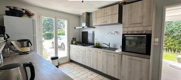 2 bedrooms House in Neuvy-en-Sullias, France No. 65531 3