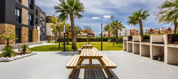 2 dormitorios ático en venta en Playa Flamenca II, Alicante, Comunidad Valenciana, Spain № 366135 3