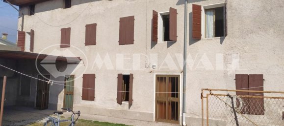 12-Zimmer Haus in Pordenone, Italy, Nr. 86308 29
