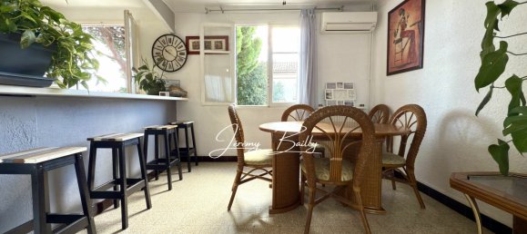 3 bedrooms House in Perpignan, France No. 355676 9