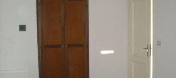 2 rooms Apartment in Lanzo Torinese, Italy No. 17623 5